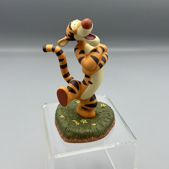Vtg Disney Pooh and Friends Winnie the Pooh Tigger Figurine You’re Huggeriffic - Picture 1 of 14